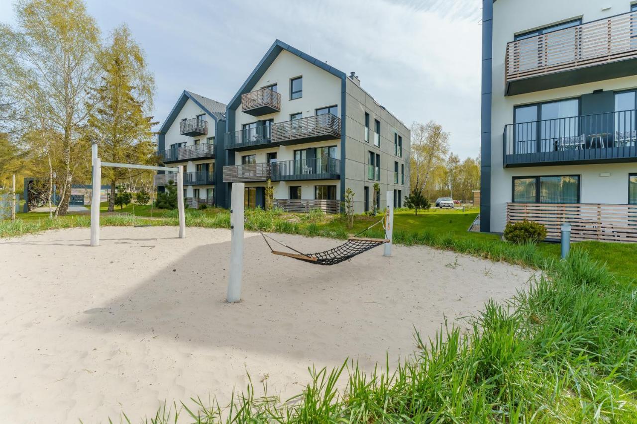 Apartament Submarine Surfingbird Dźwirzyno Exteriör bild